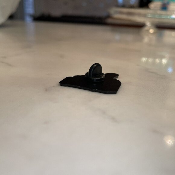 *♪ The Simpsons Treehouse of Horror Skeleton Pin - Creepy Cool *♪ - Picture 3 of 4